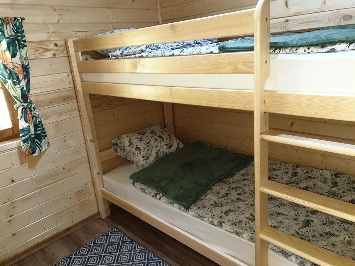Domki Letniskowe Pod Lasem Koziniec エクステリア 写真
