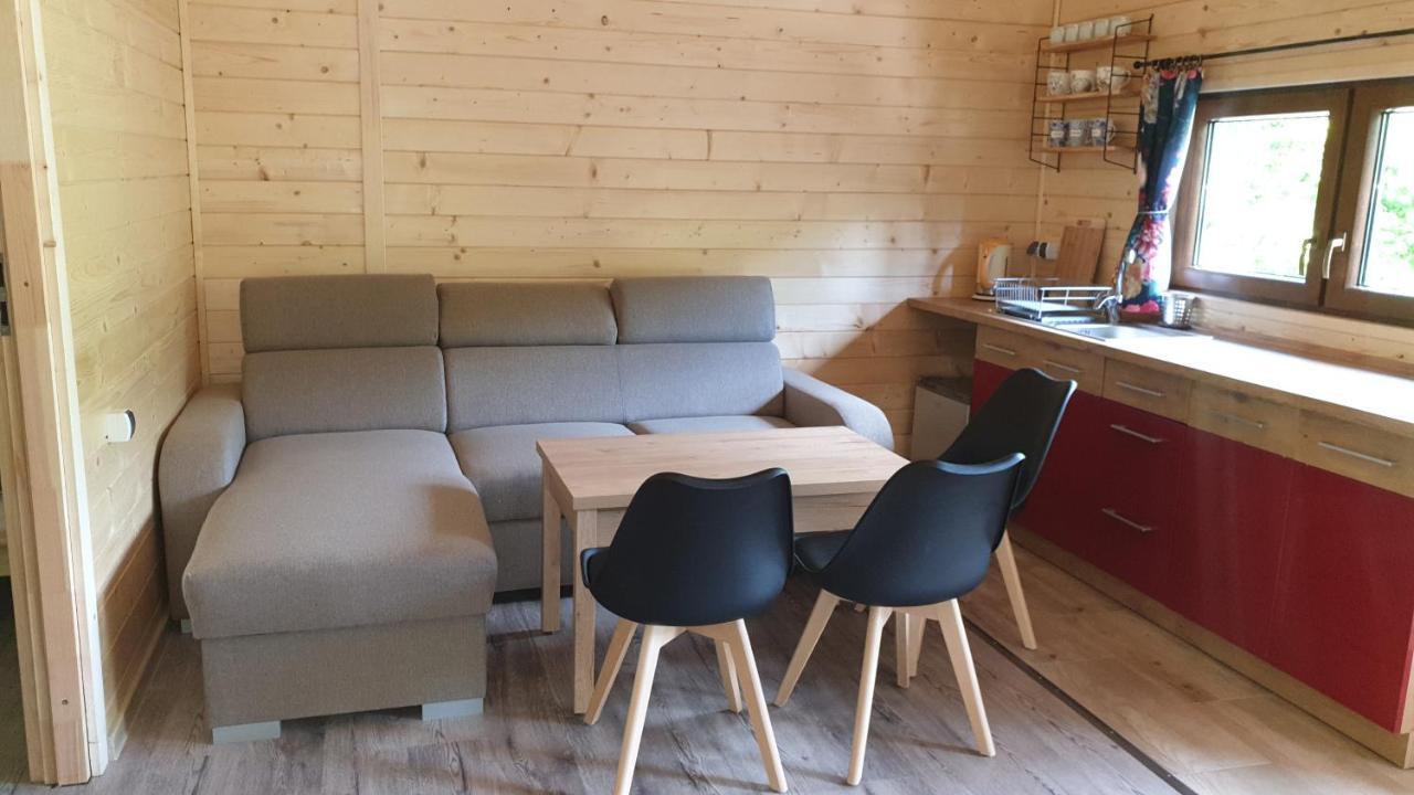 Domki Letniskowe Pod Lasem Koziniec エクステリア 写真